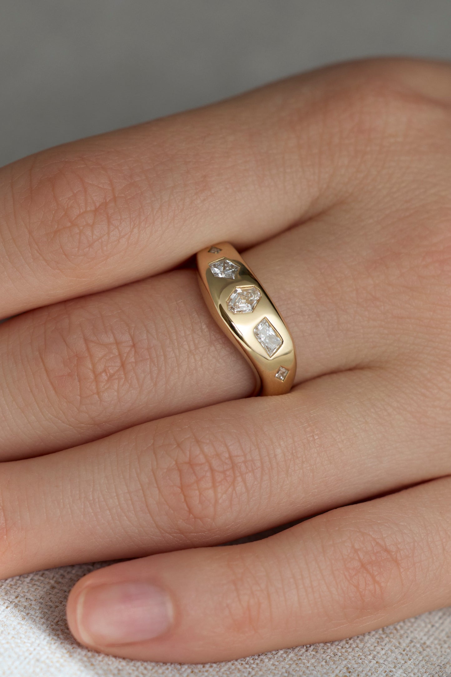 CLUSTER III Ring