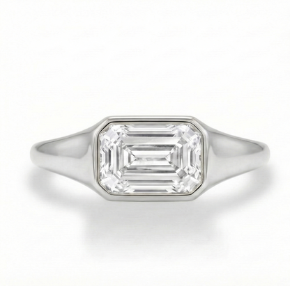 Signet Diamond White Colour