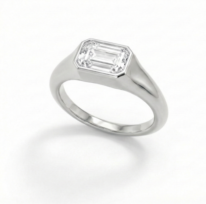 Signet Diamond White Colour