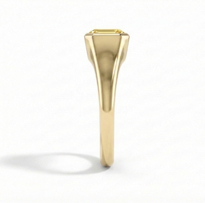 Signet Diamond Yellow Colour
