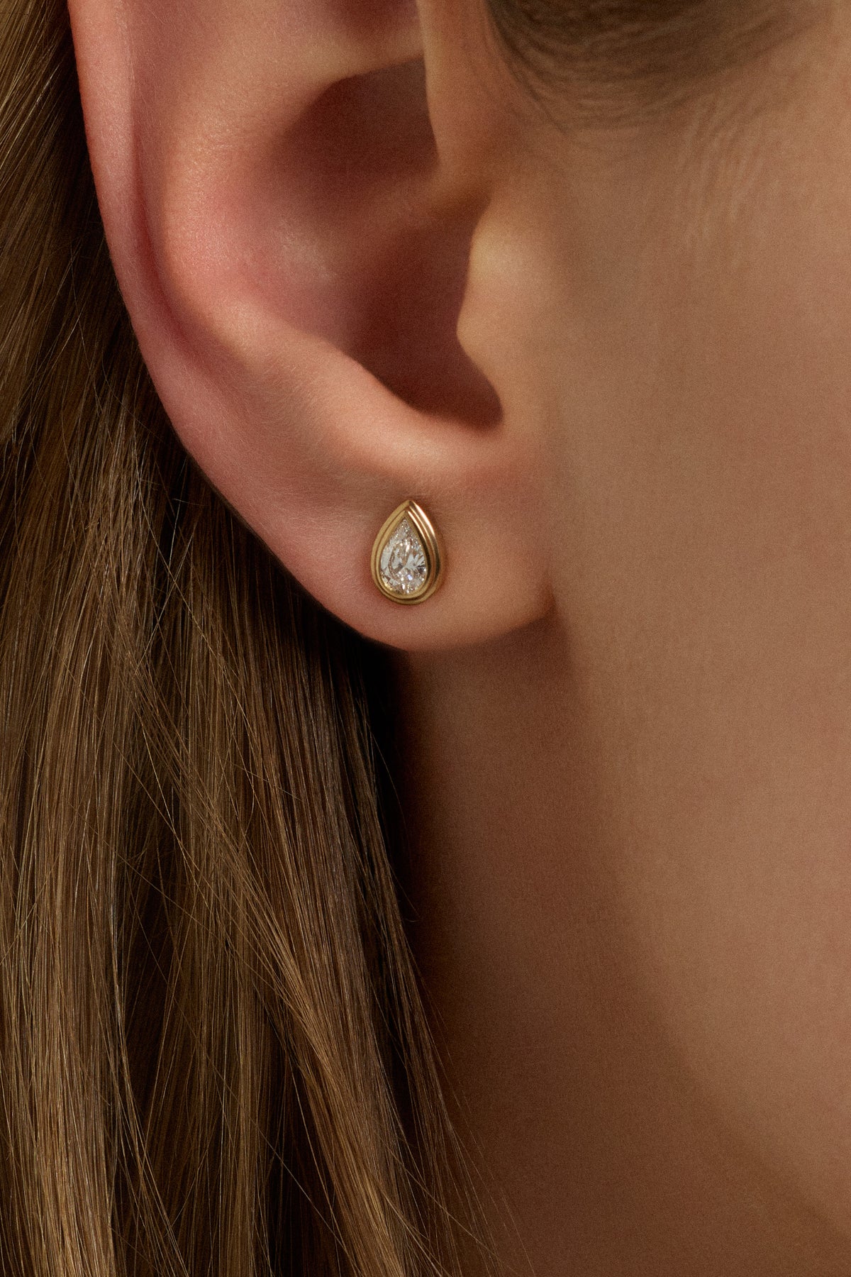 AHONA Pear Studs