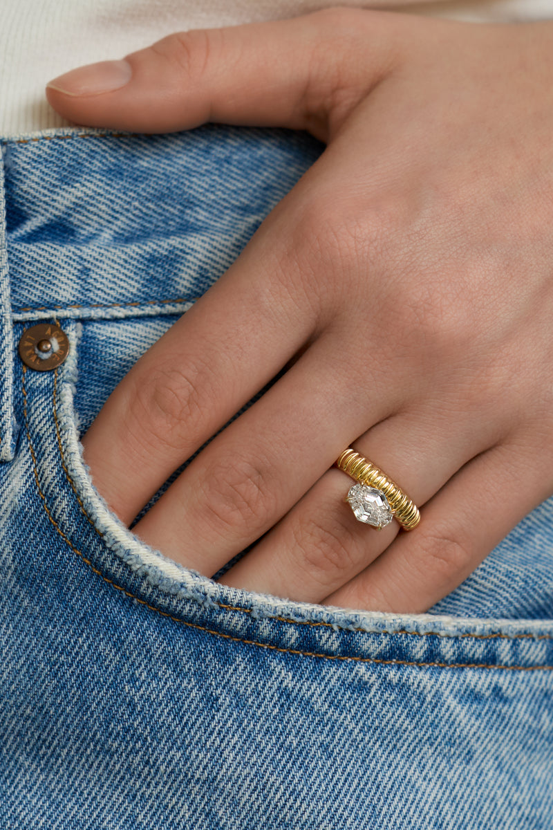 AURI RING