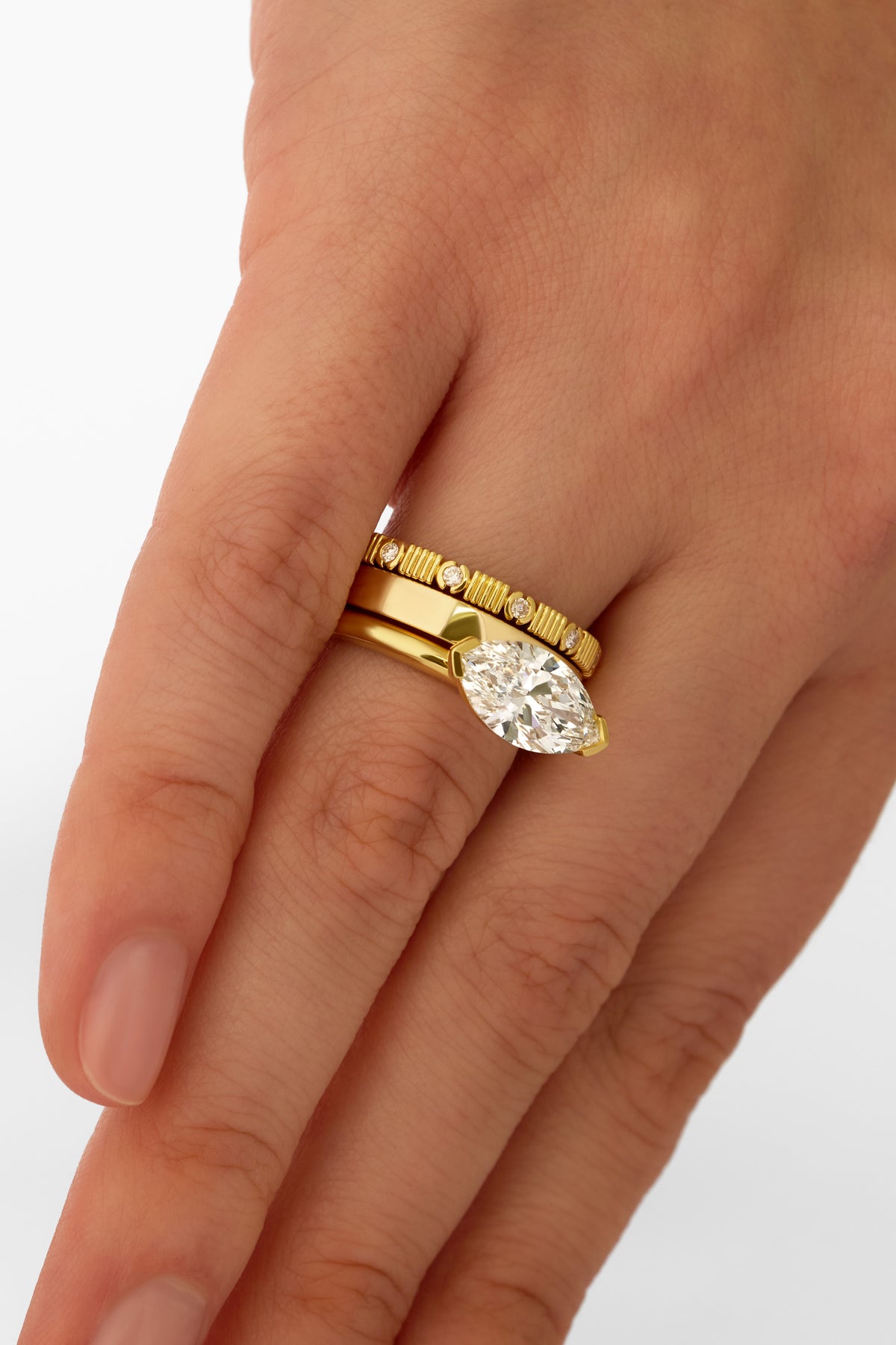 MARQUISE SEMI BEZEL SOLITAIRE