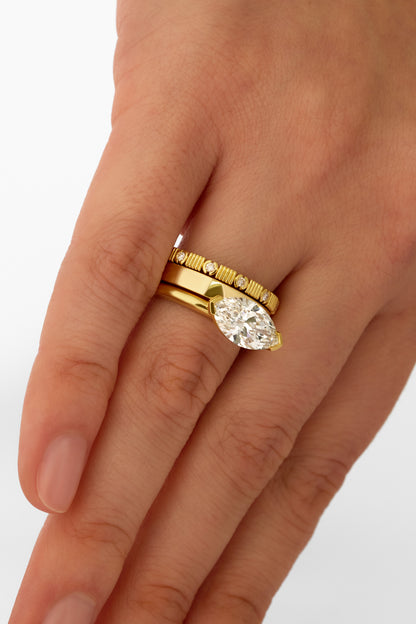 MARQUISE SEMI BEZEL SOLITAIRE