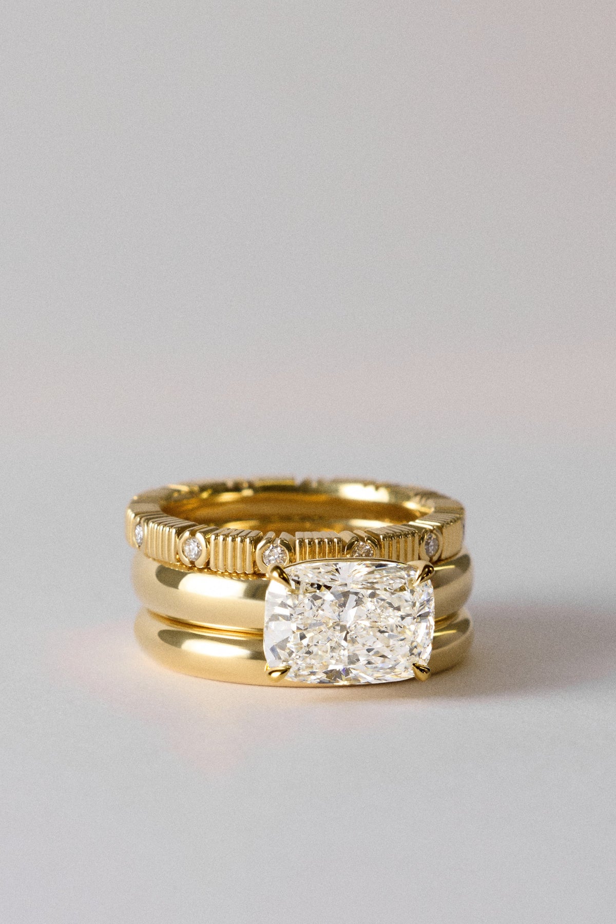 Elongated Cushion SOLITAIRE