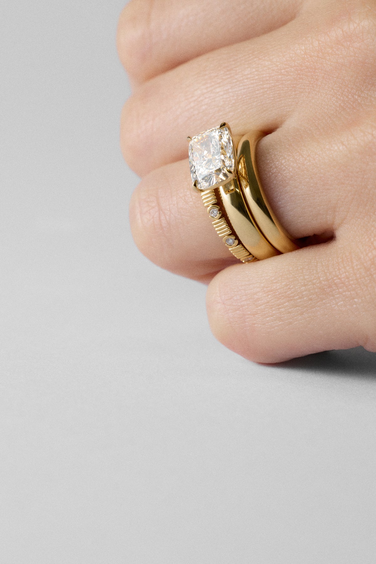 Elongated Cushion SOLITAIRE