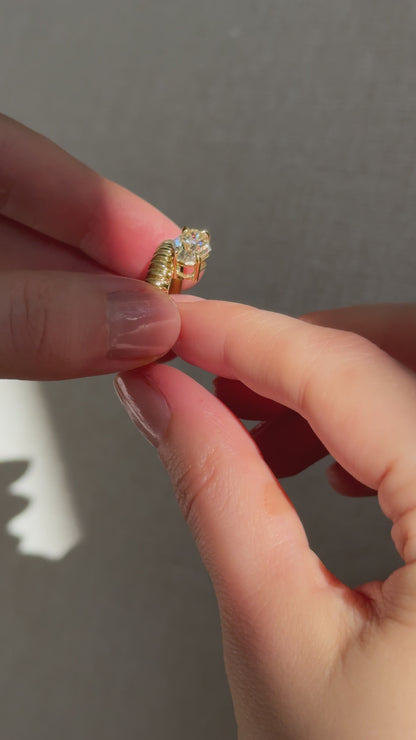 AURI RING