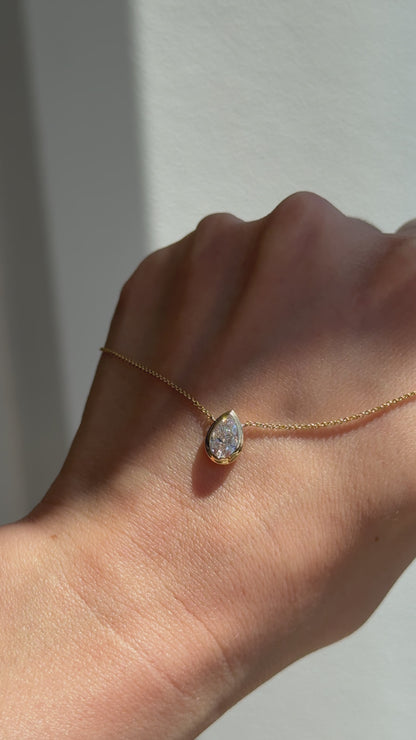 AHONA PEAR Pendant