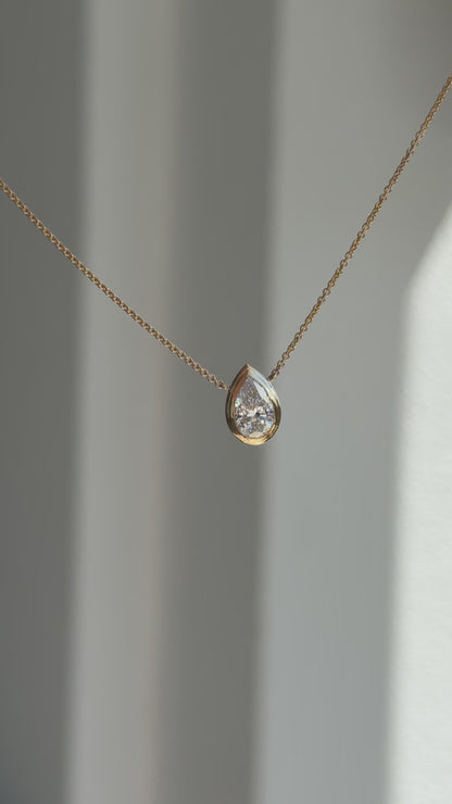 AHONA PEAR Pendant